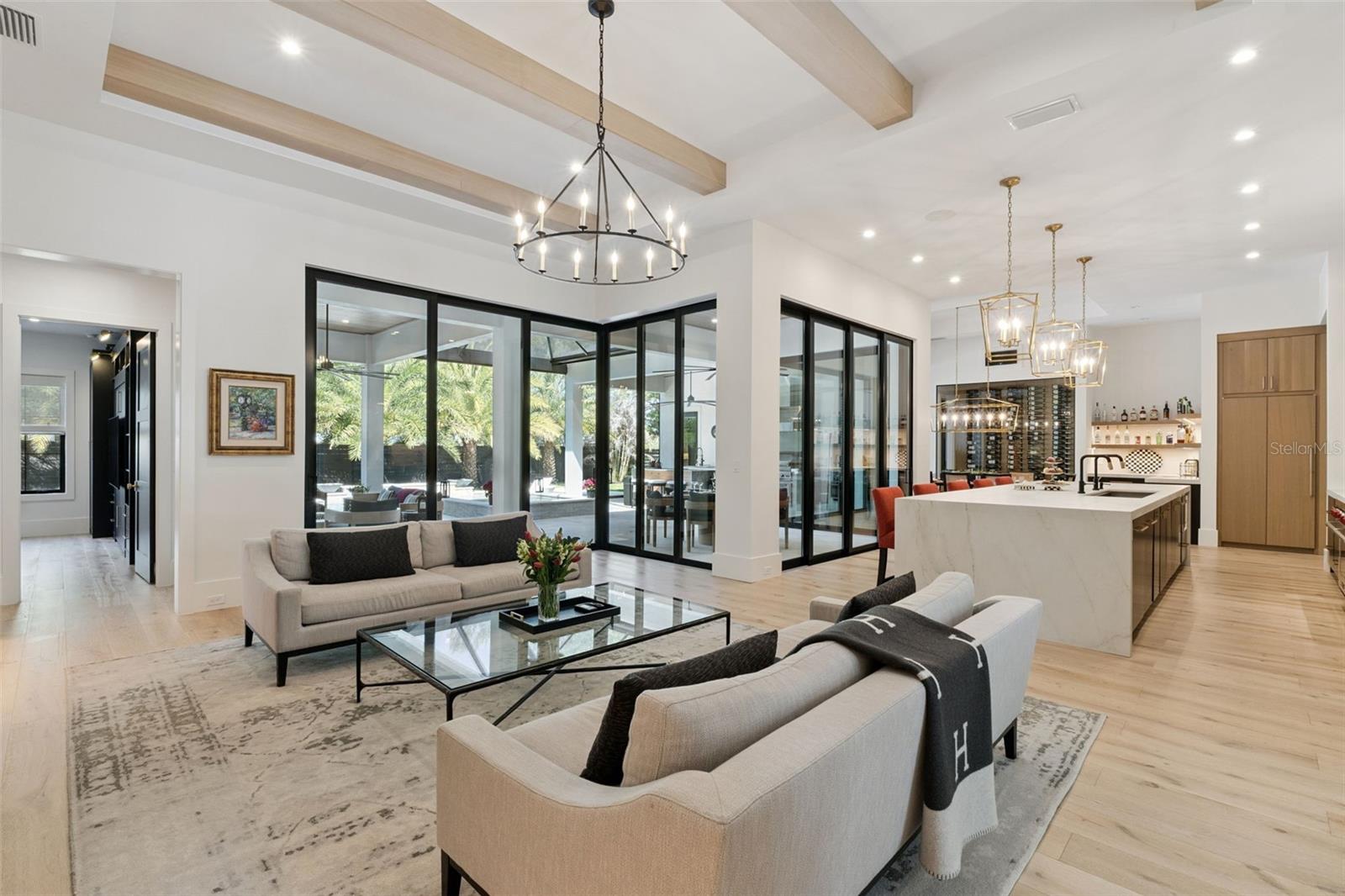 DIXIE TERRACE - Residential