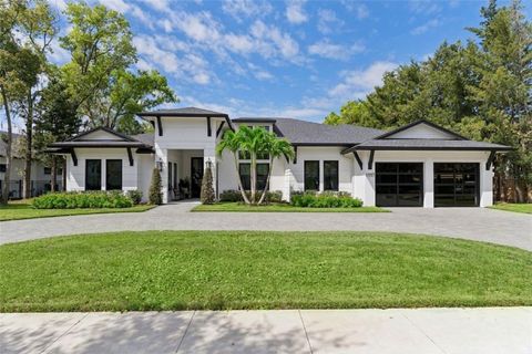 Photo of 1117 Kenwood Avenue, Winter Park, FL 32789 (MLS # O6389970)