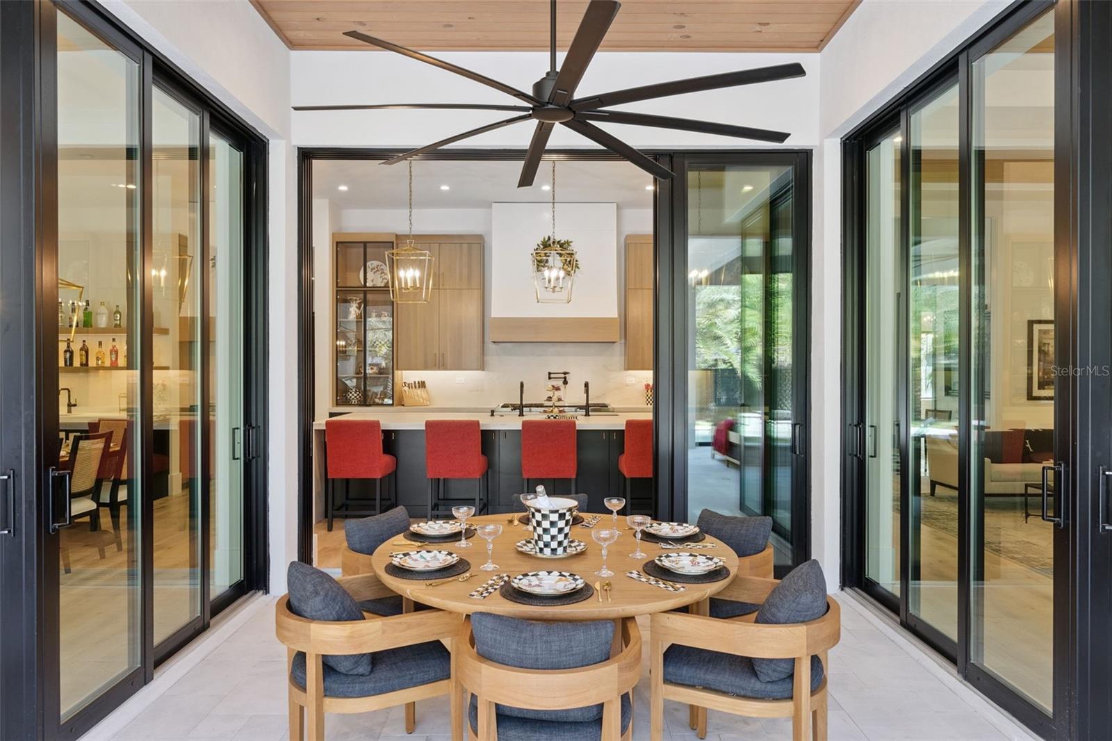 DIXIE TERRACE - Residential