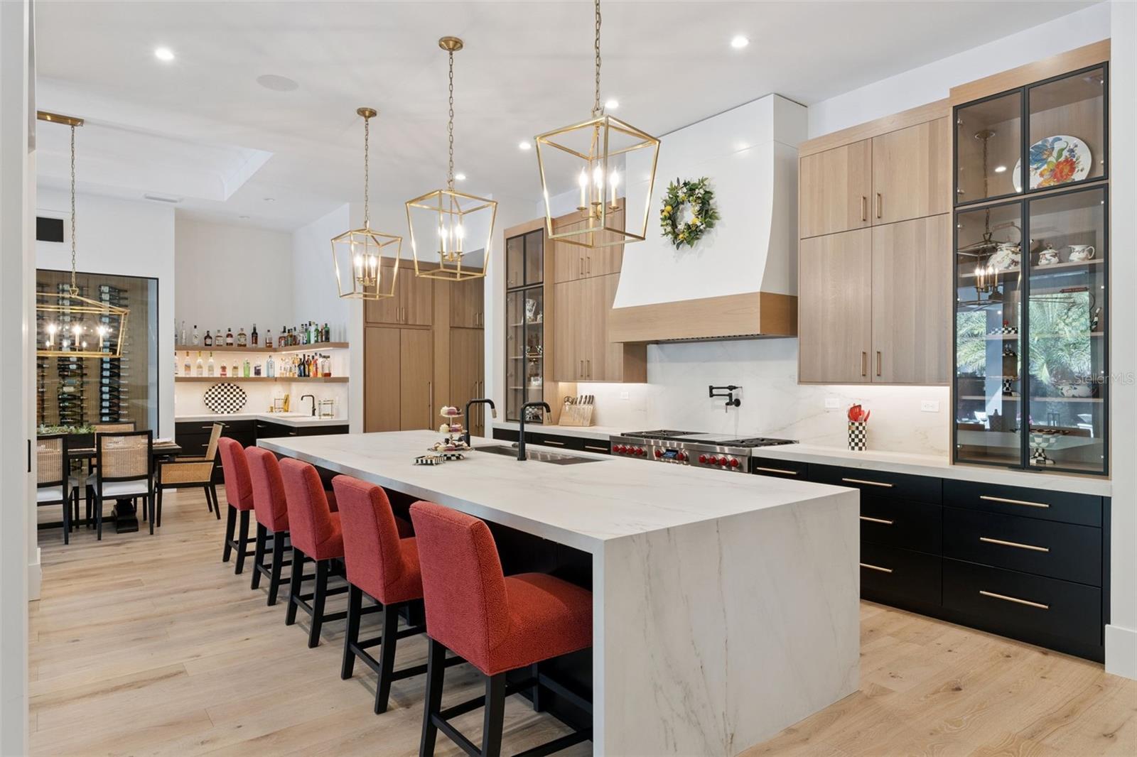 DIXIE TERRACE - Residential