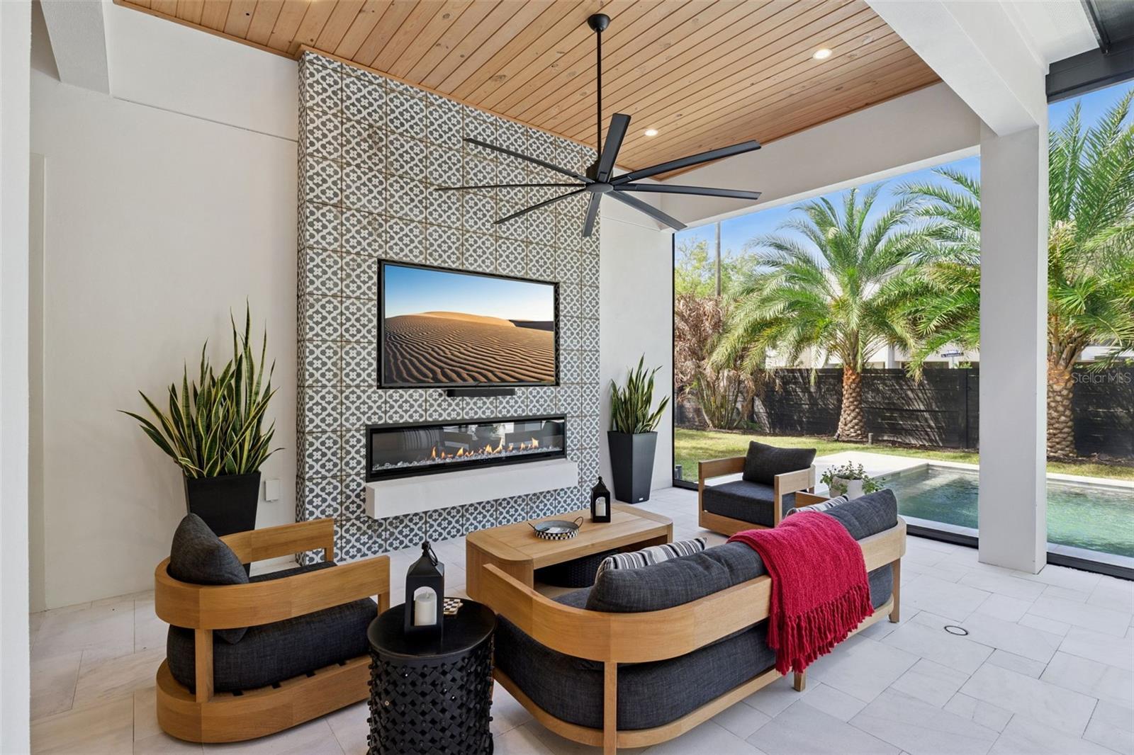 DIXIE TERRACE - Residential