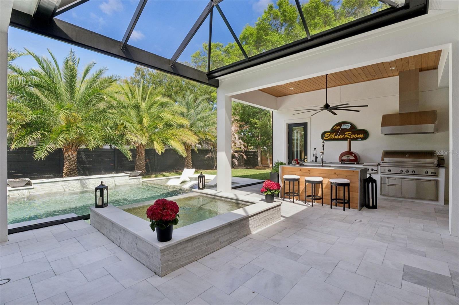 DIXIE TERRACE - Residential