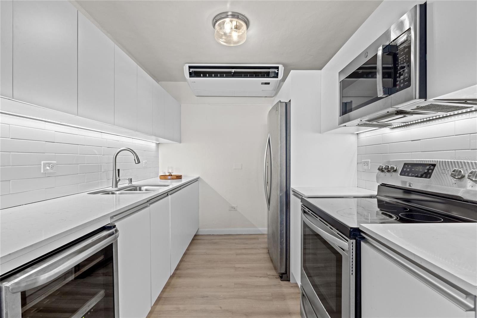 COSTA DORADA II - Residential