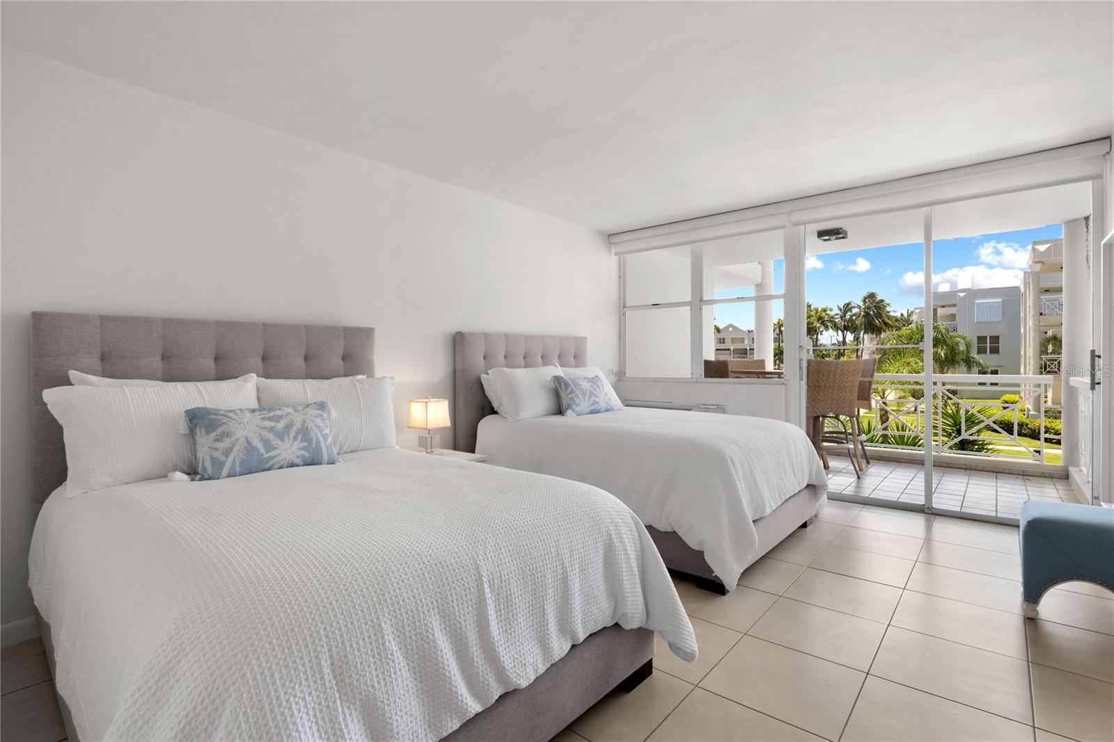 COSTA DORADA II - Residential