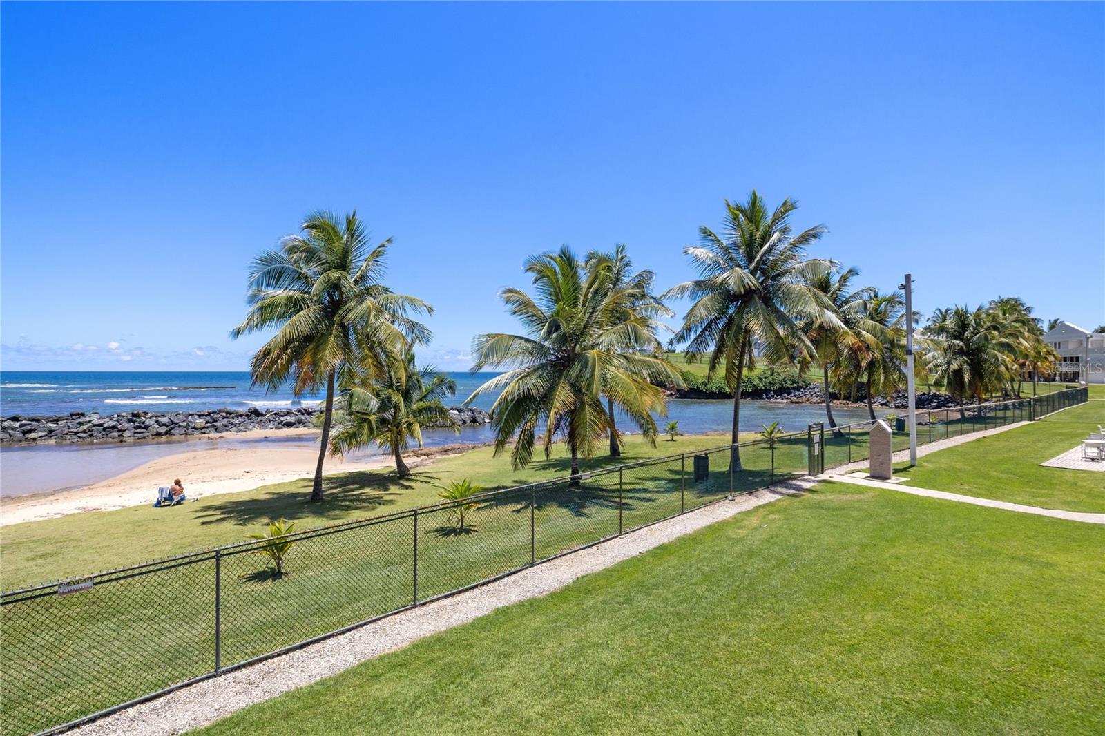 COSTA DORADA II - Residential