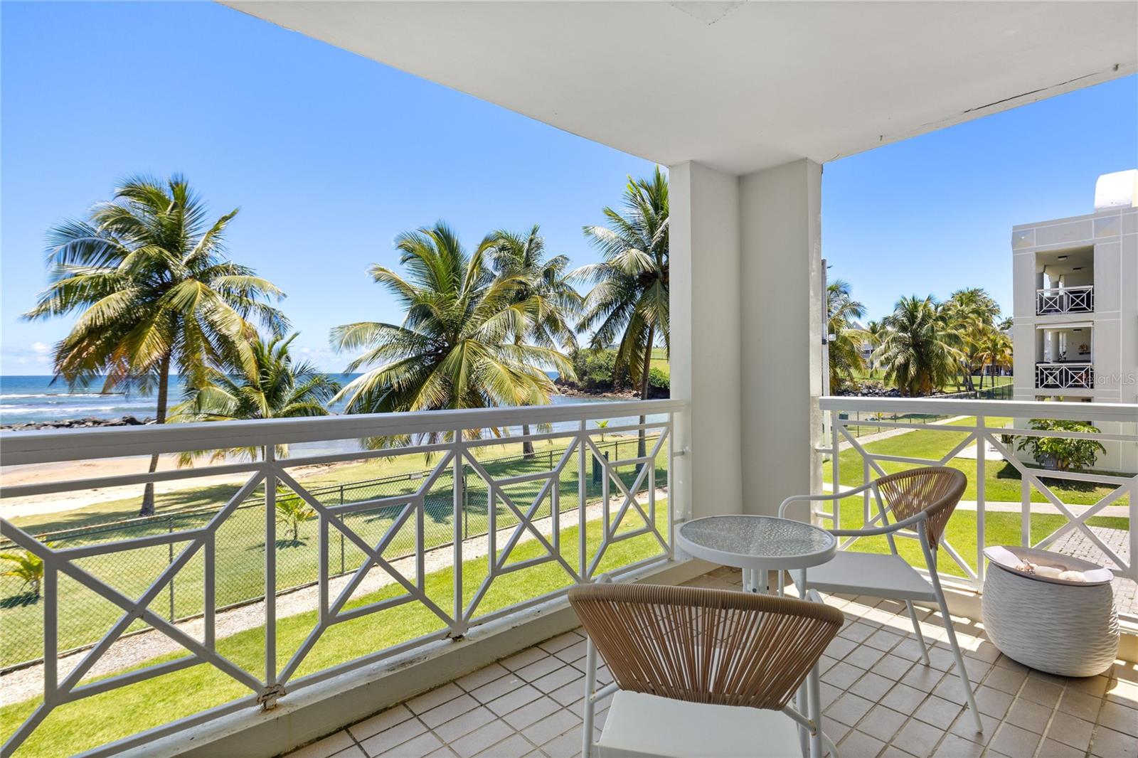 COSTA DORADA II - Residential