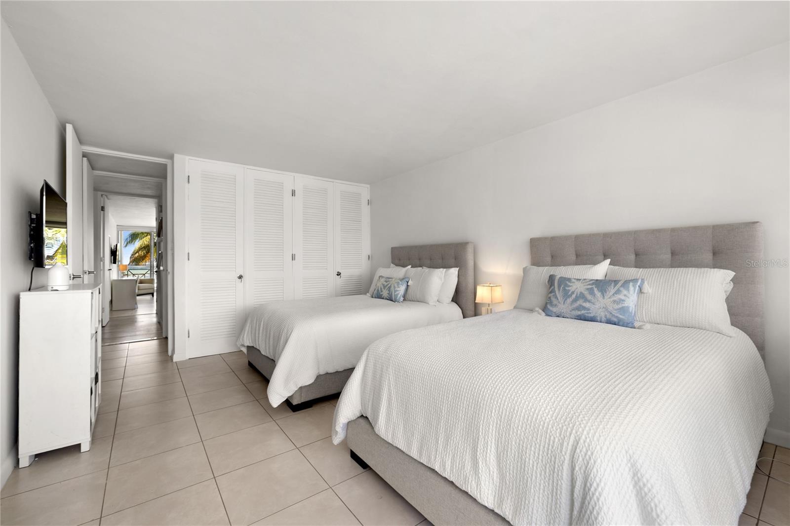 COSTA DORADA II - Residential