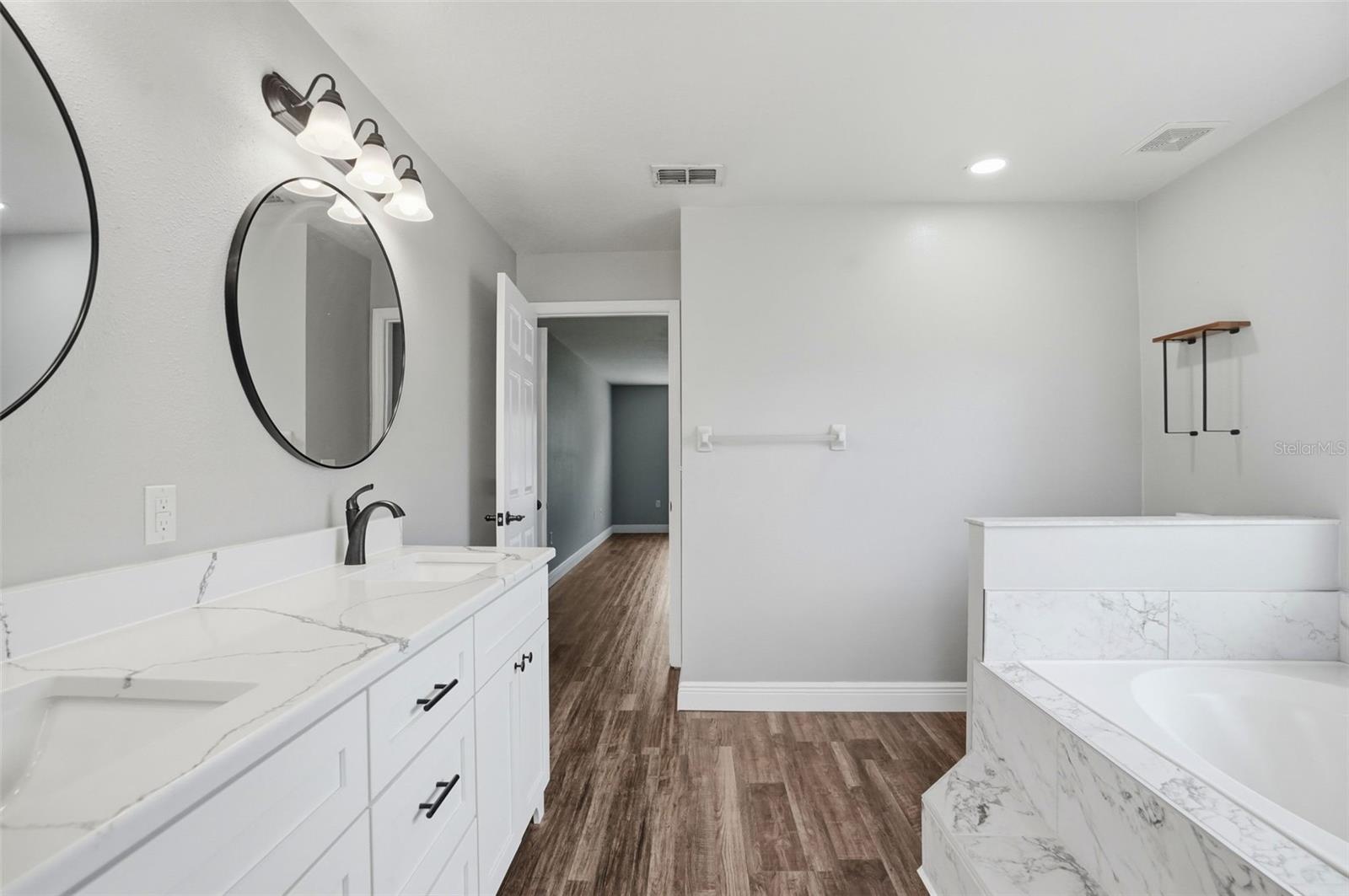 SPRING HILL UNIT 18 - Residential