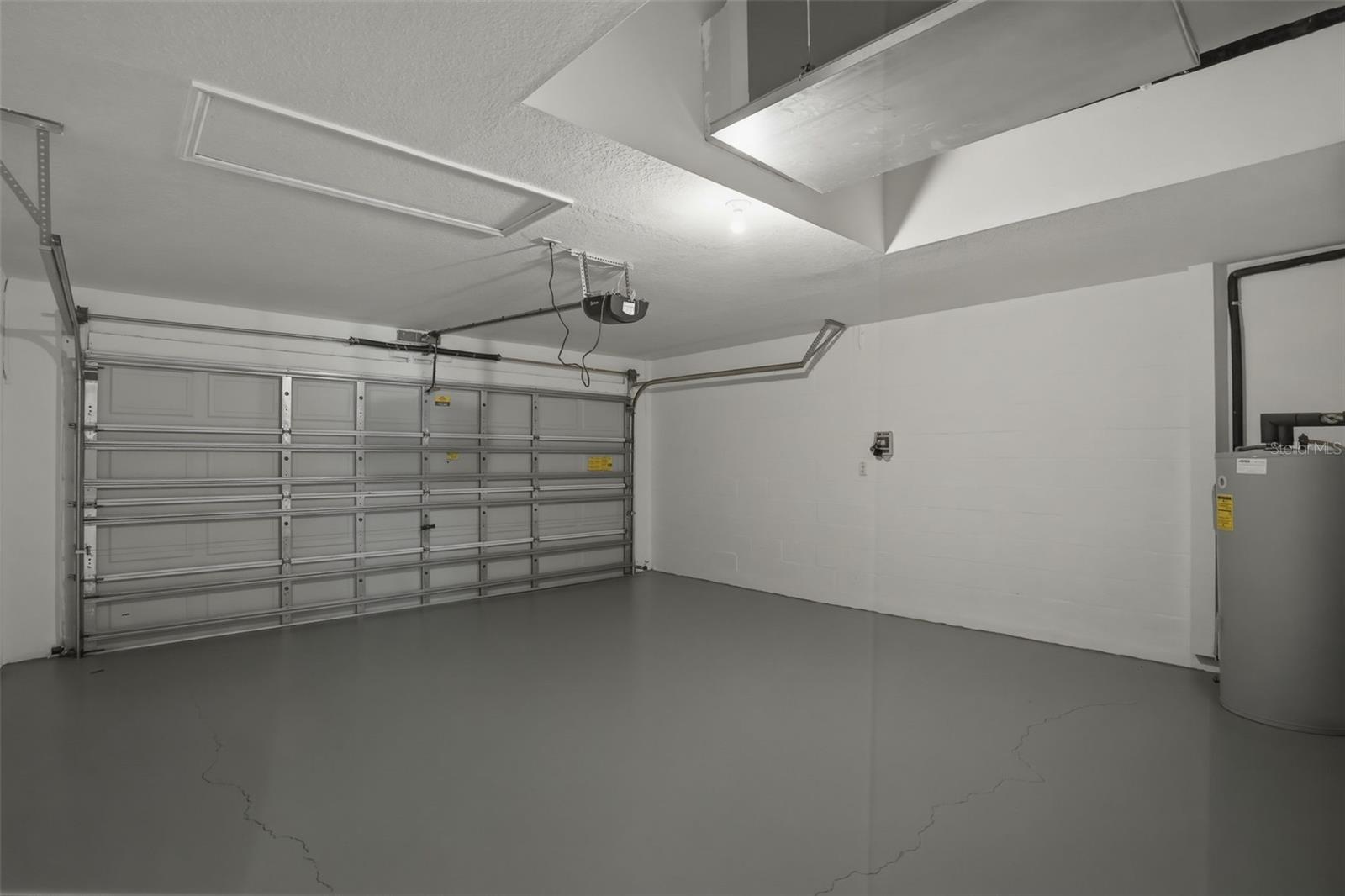 SPRING HILL UNIT 18 - Residential