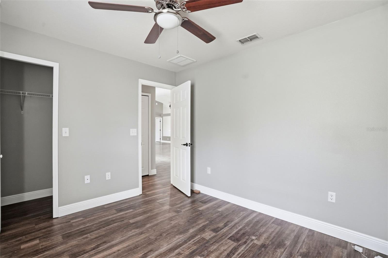 SPRING HILL UNIT 18 - Residential