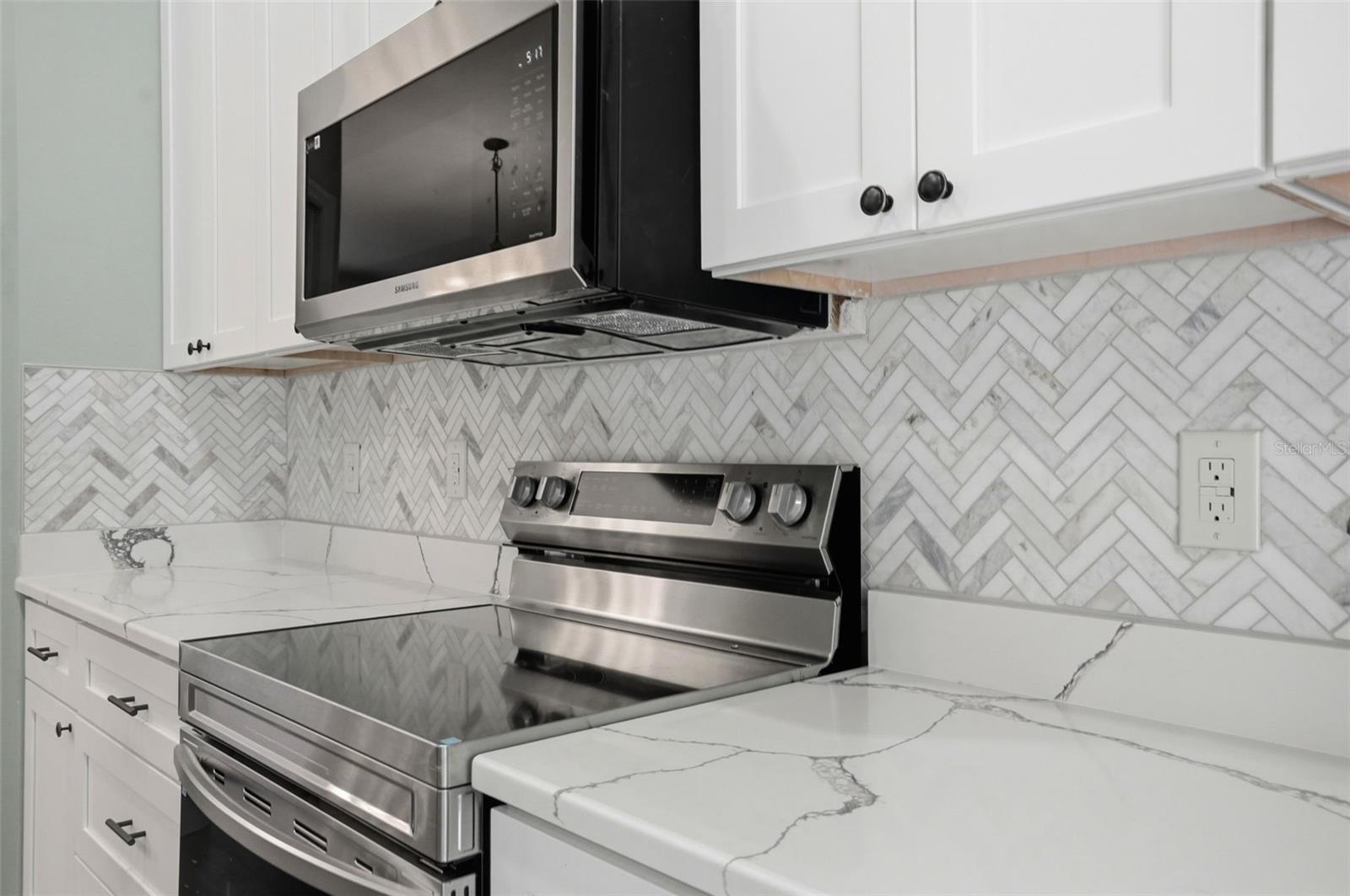 SPRING HILL UNIT 18 - Residential
