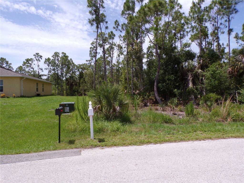Photo of 23413 Patera Avenue, Punta Gorda, FL 33980 (MLS # C7511751)