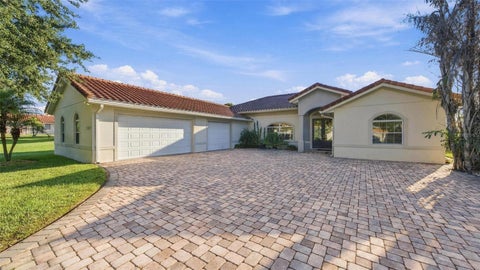 Photo of 12824 Bellerive Drive, Clermont, FL 34711 (MLS # O6450300)