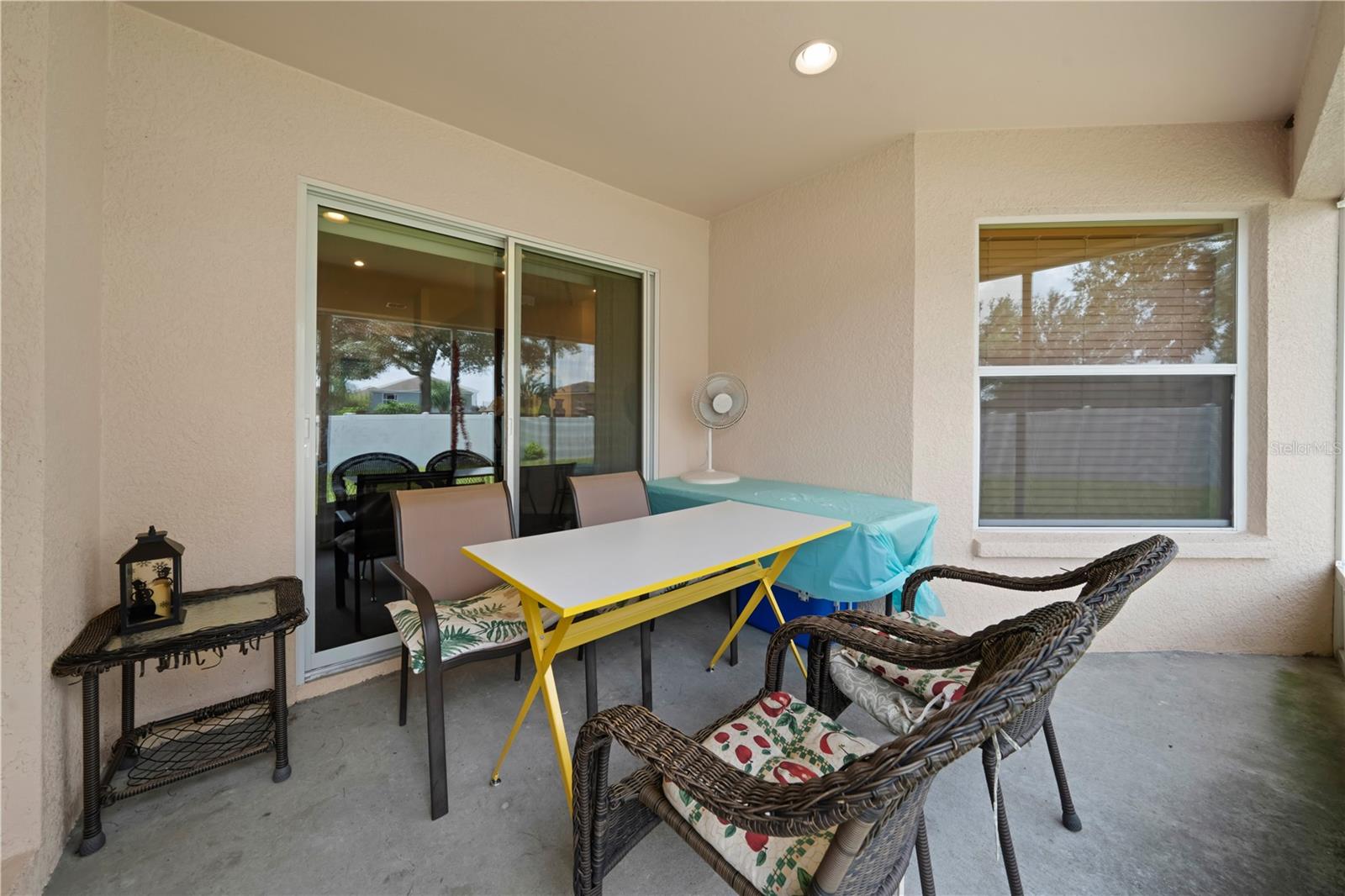 CRESCENT VIEW - Residential