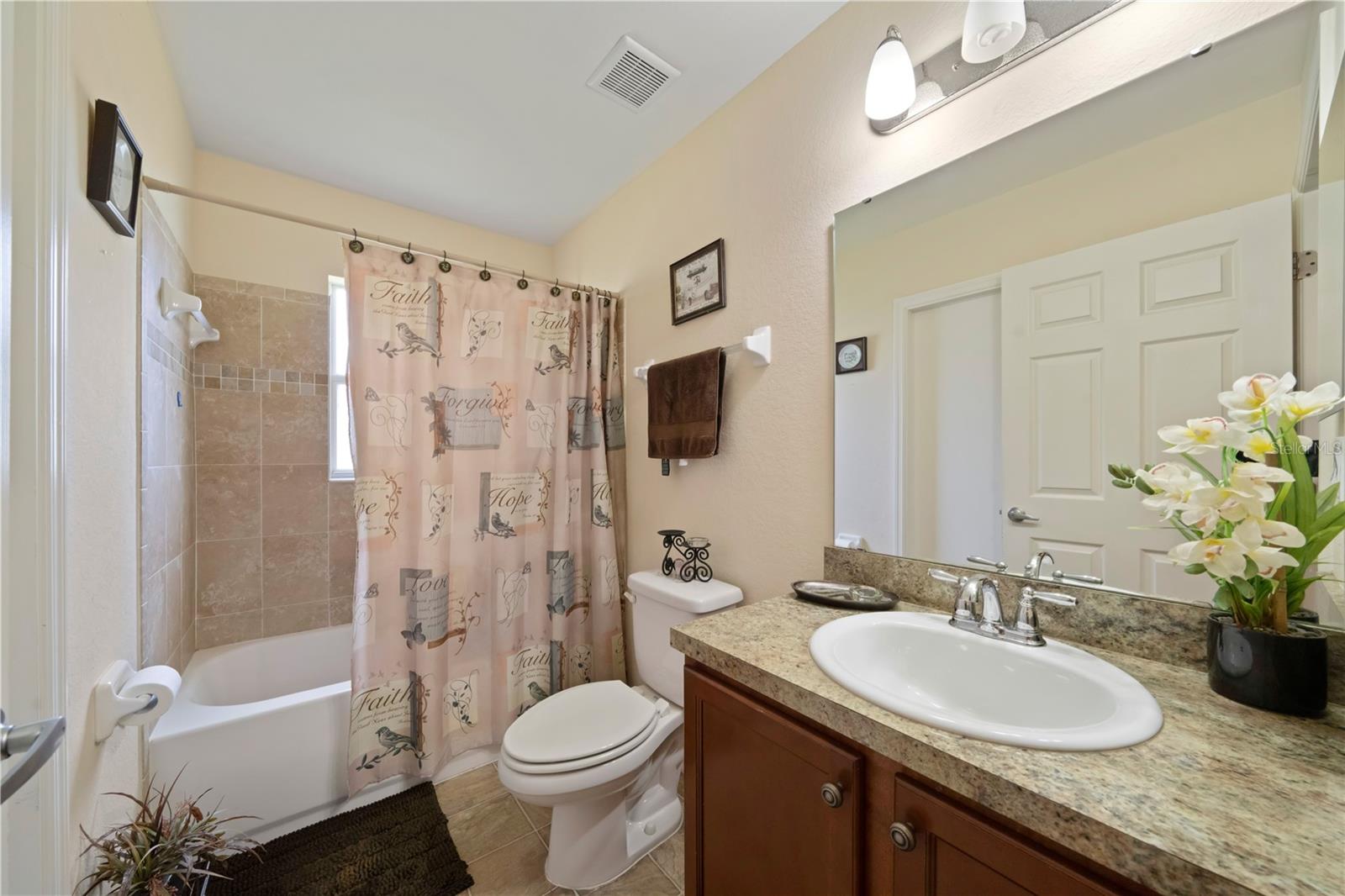 CRESCENT VIEW - Residential