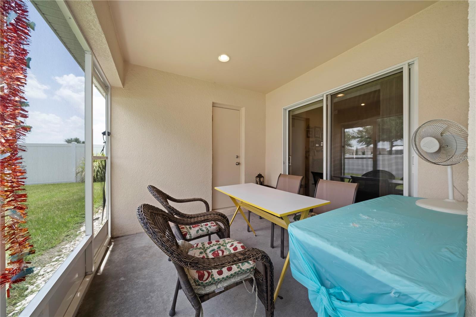 CRESCENT VIEW - Residential