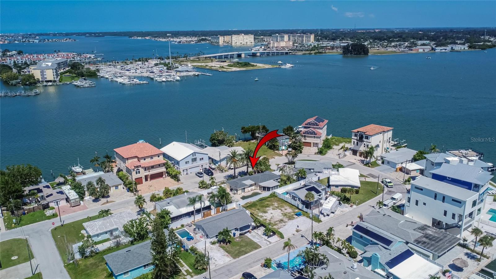 MADEIRA SHORES 1ST ADD - Residential