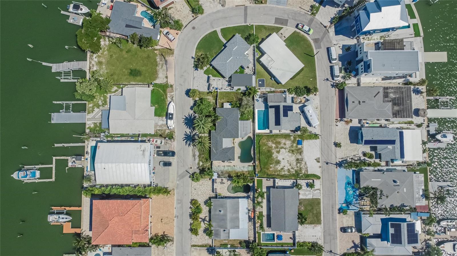 MADEIRA SHORES 1ST ADD - Residential