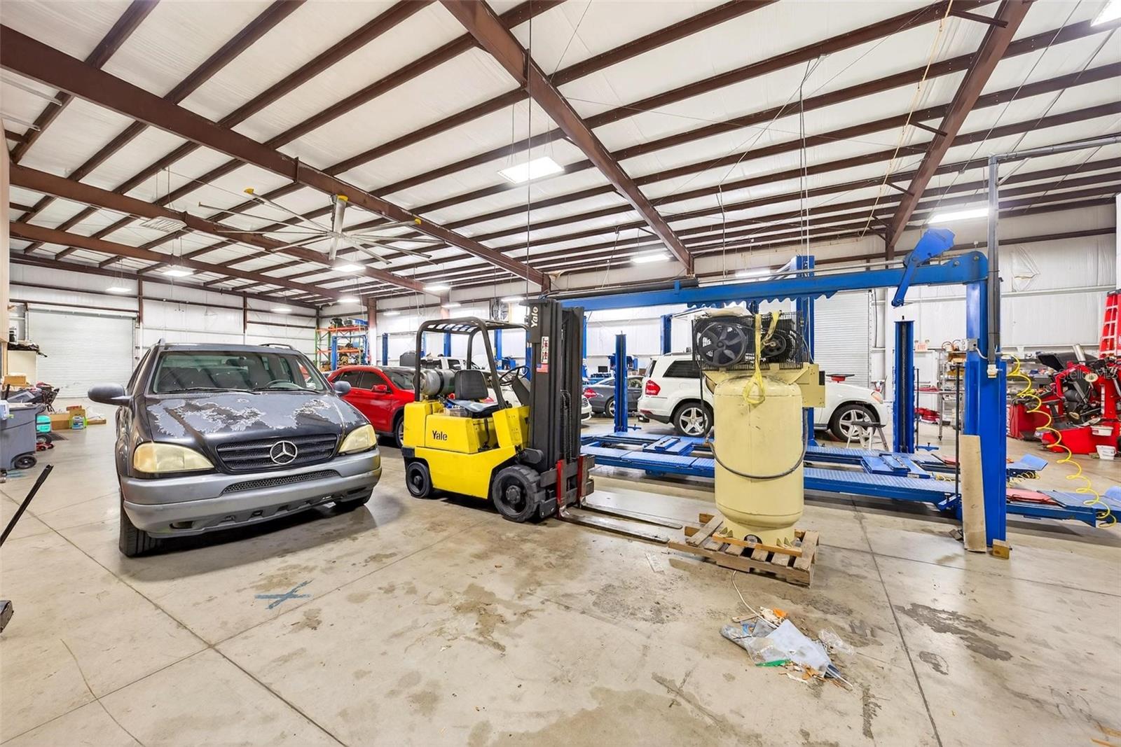 SOUTH PARK BUS CENTER REP 2 - Commercial Sale