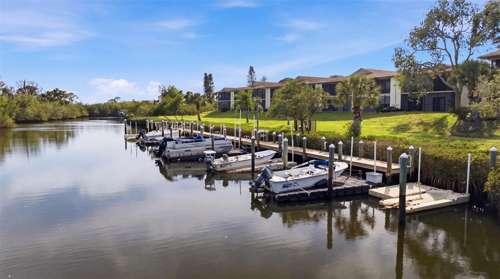 SEASCAPE CONDO OF TARPON SPGS - Residential