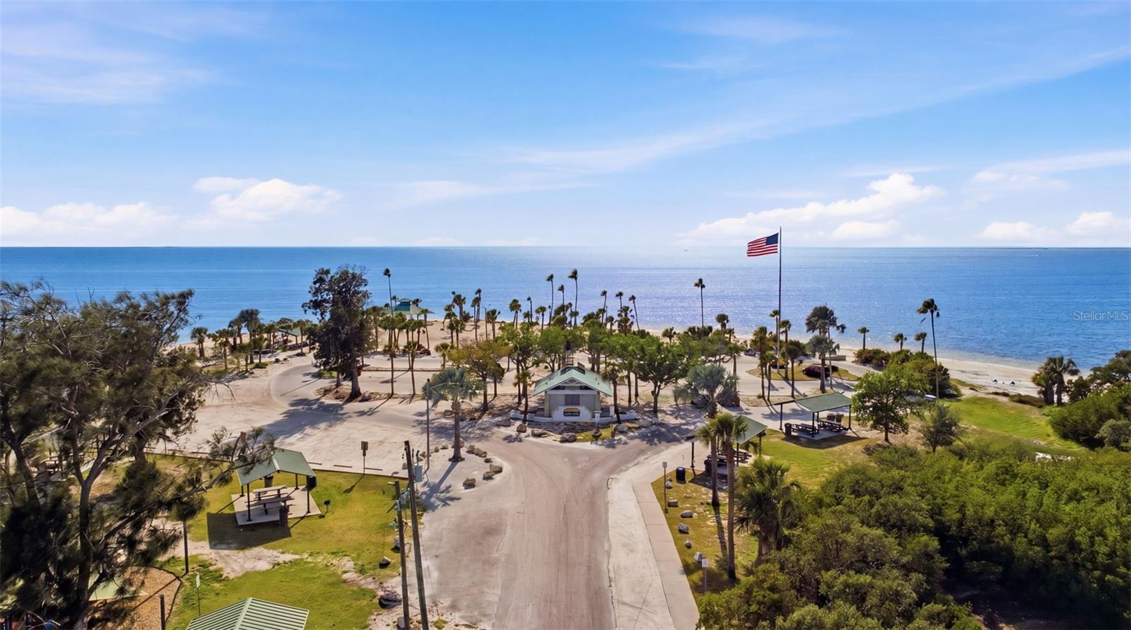 SEASCAPE CONDO OF TARPON SPGS - Residential