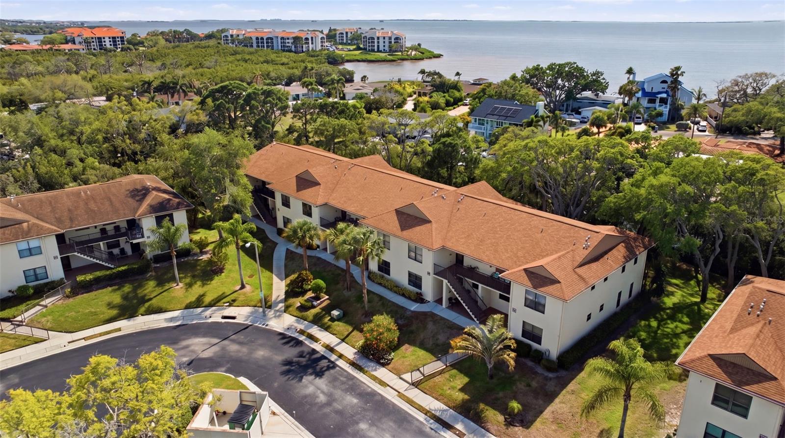 SEASCAPE CONDO OF TARPON SPGS - Residential