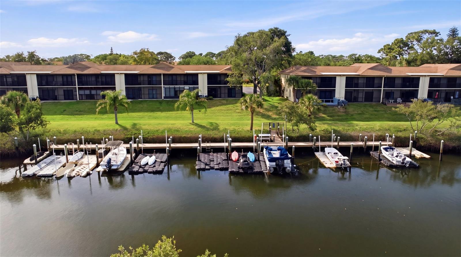 SEASCAPE CONDO OF TARPON SPGS - Residential