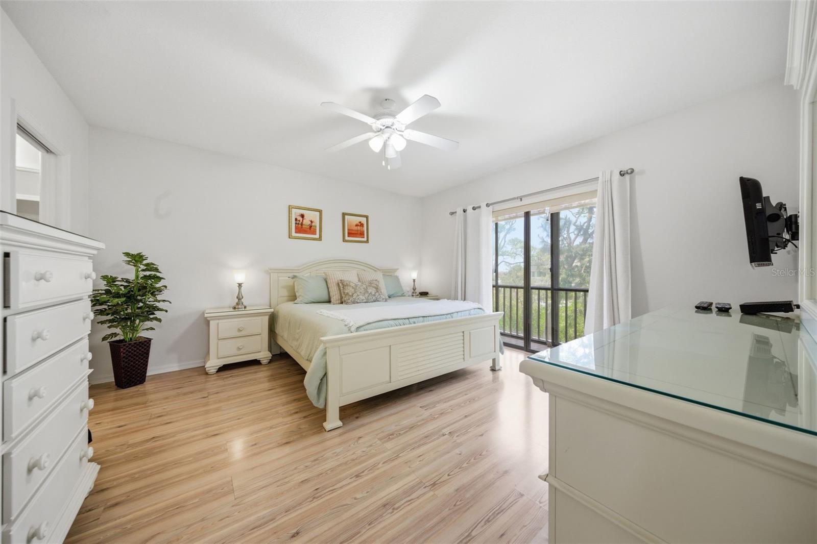 SEASCAPE CONDO OF TARPON SPGS - Residential