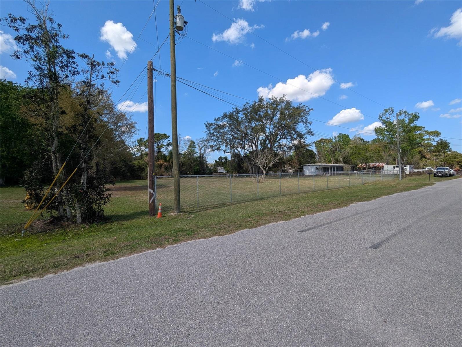 EL RANCHERO FARMS - Land