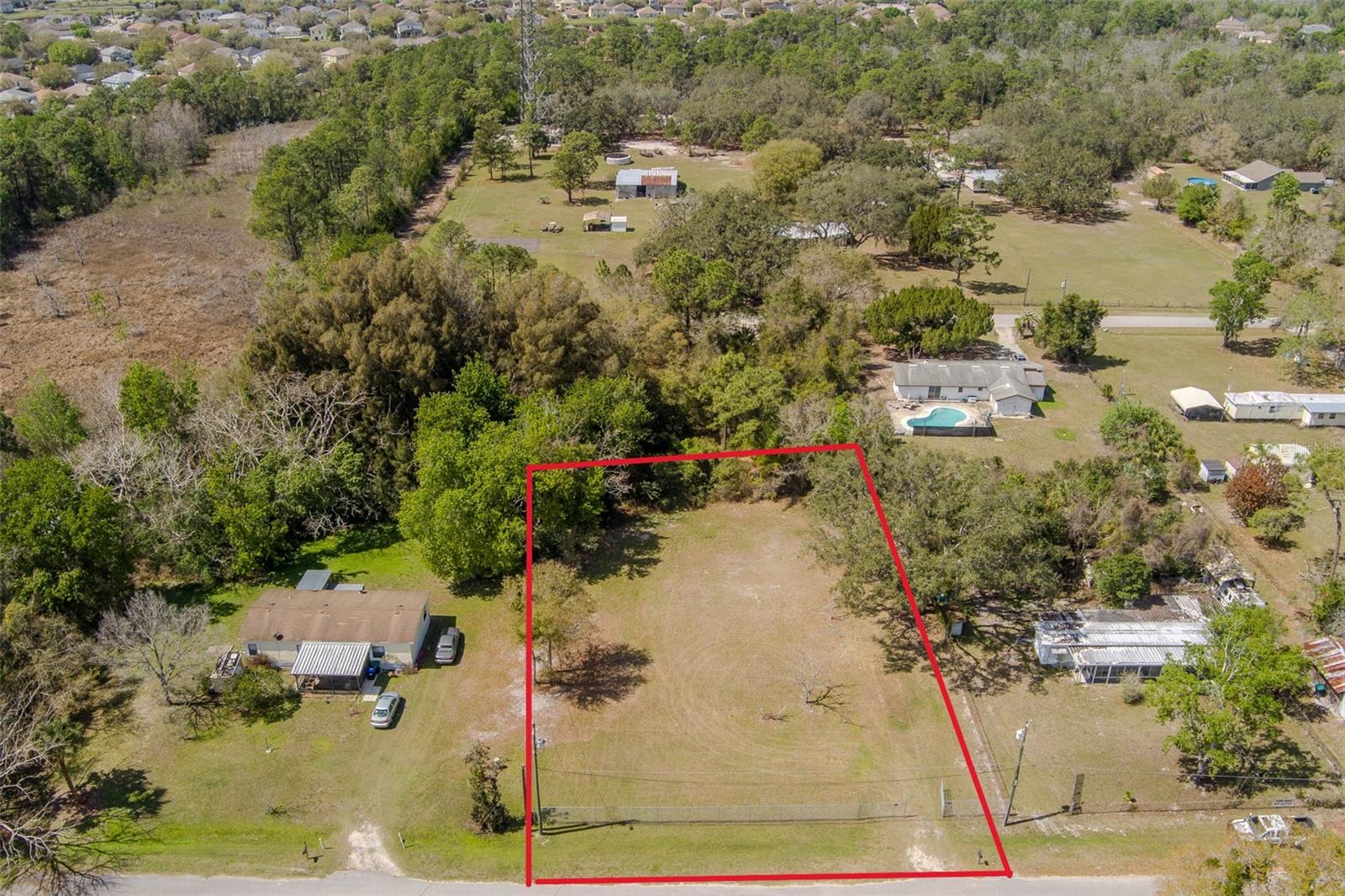 EL RANCHERO FARMS - Land