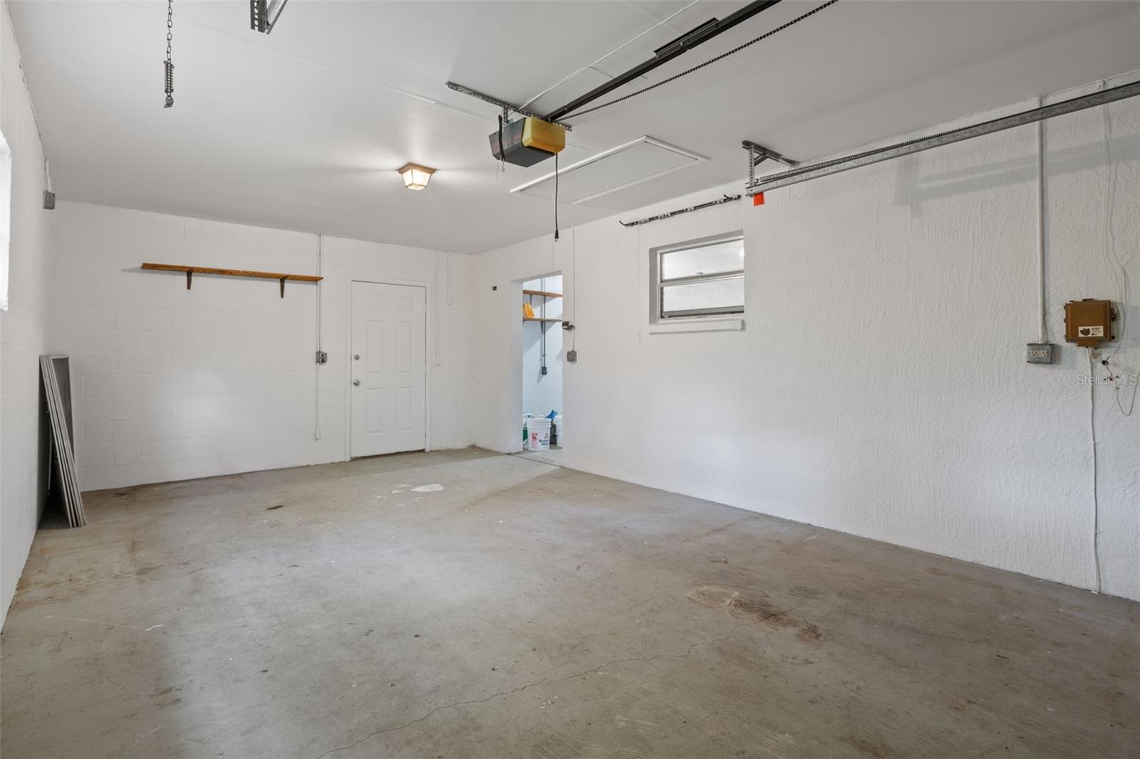 RIDGE MANOR FARMS - Residential