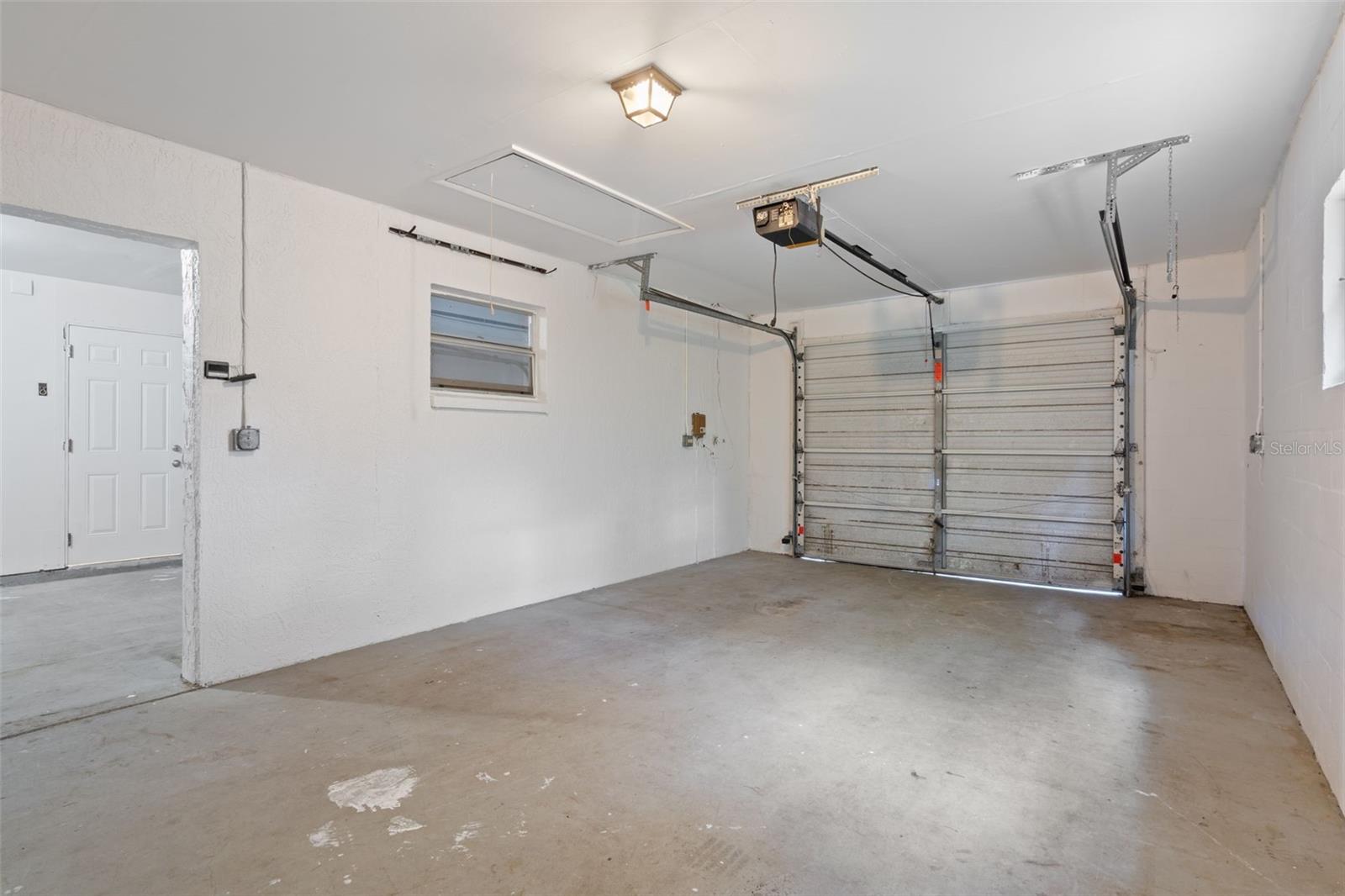 RIDGE MANOR FARMS - Residential