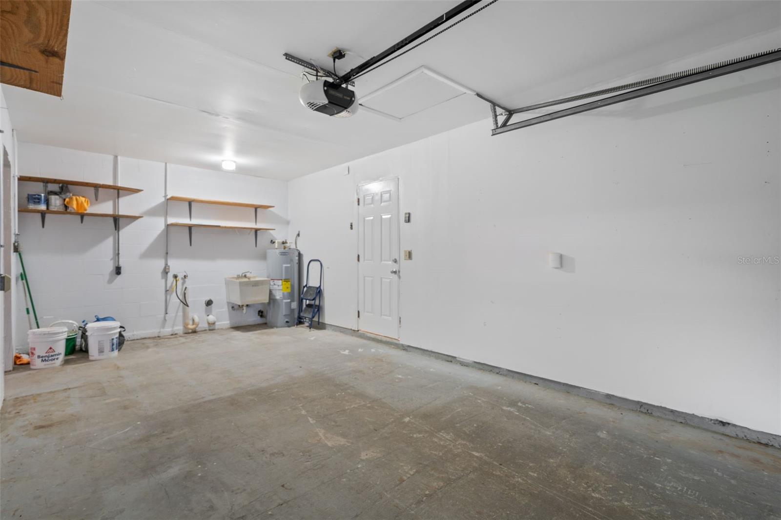 RIDGE MANOR FARMS - Residential