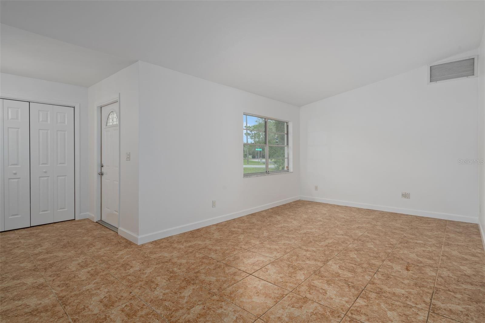 RIDGE MANOR FARMS - Residential