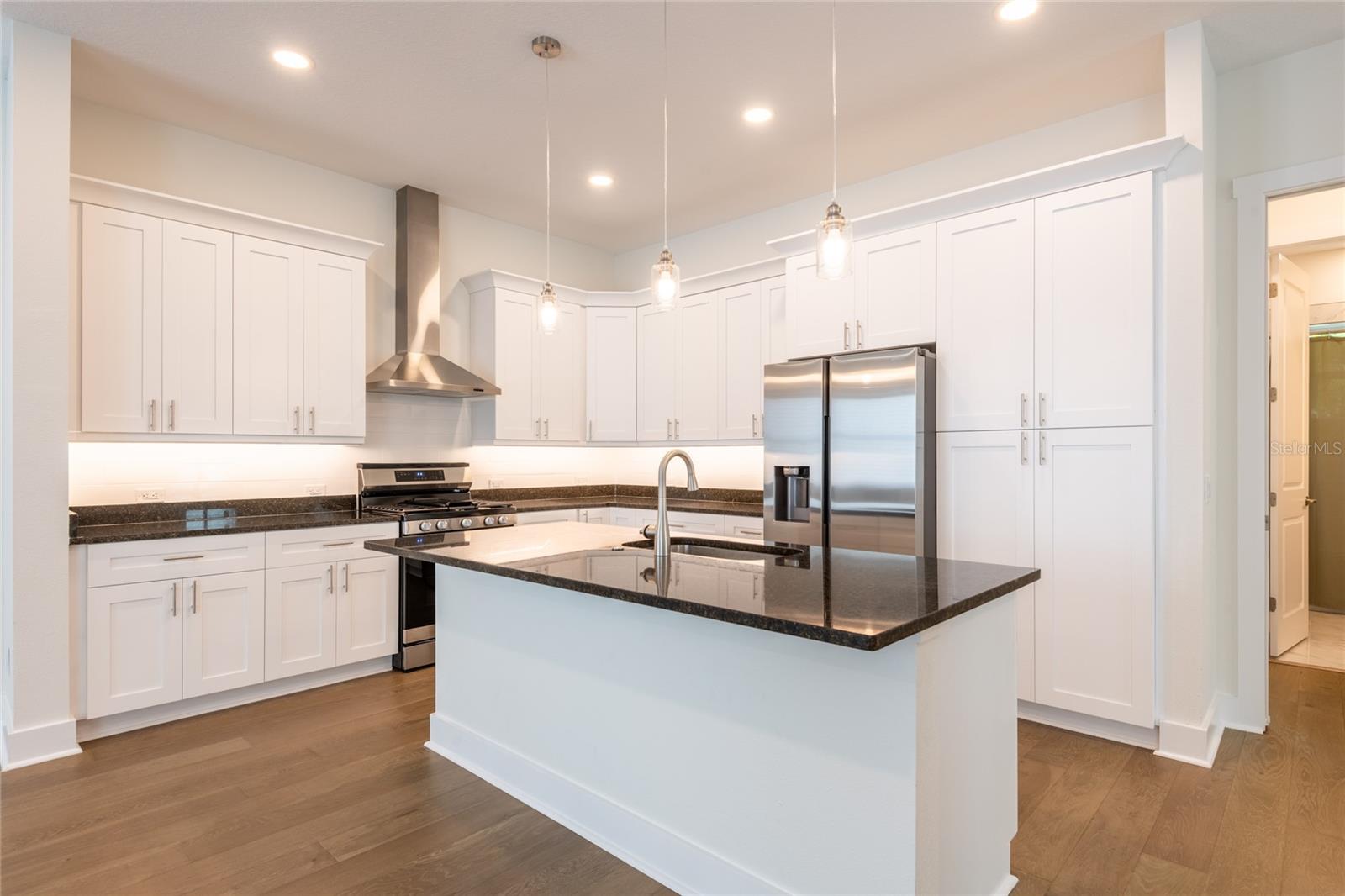 OAK BEND TWNHMS - Residential