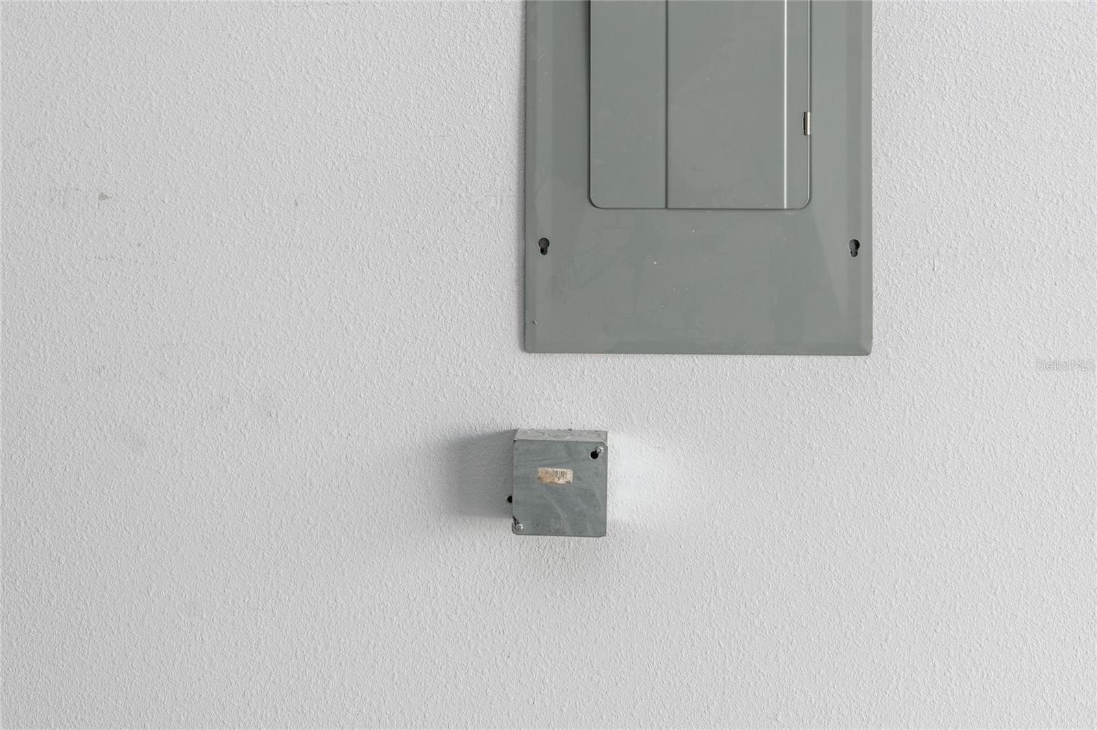 OAK BEND TWNHMS - Residential