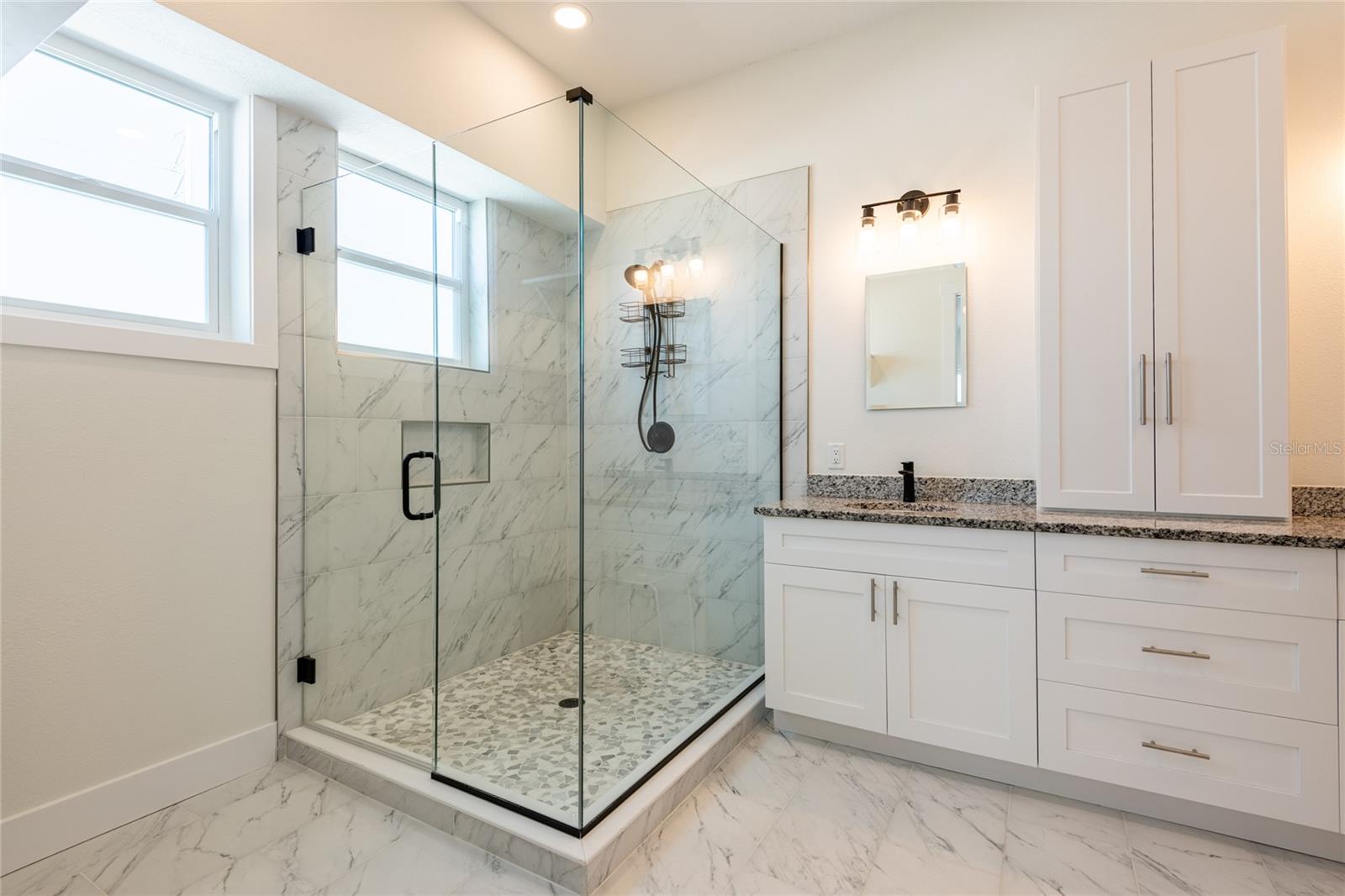 OAK BEND TWNHMS - Residential