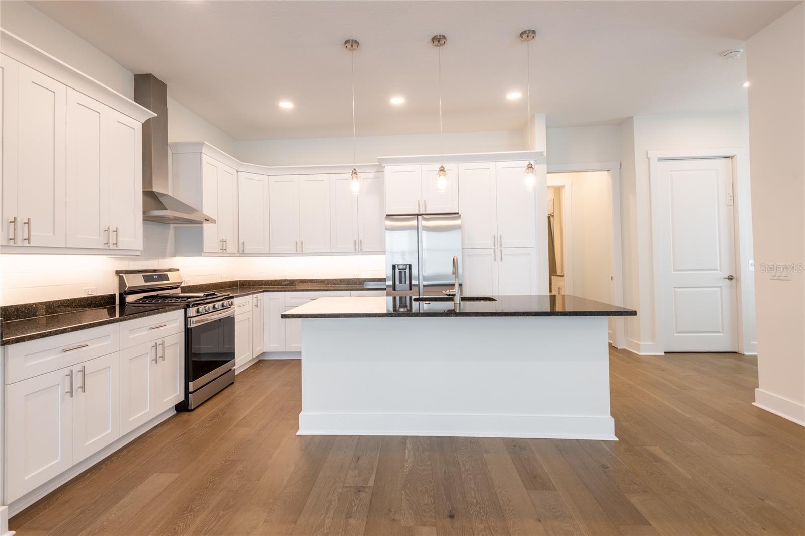 OAK BEND TWNHMS - Residential