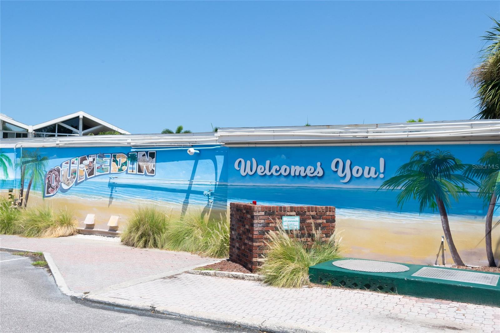 OAK BEND TWNHMS - Residential