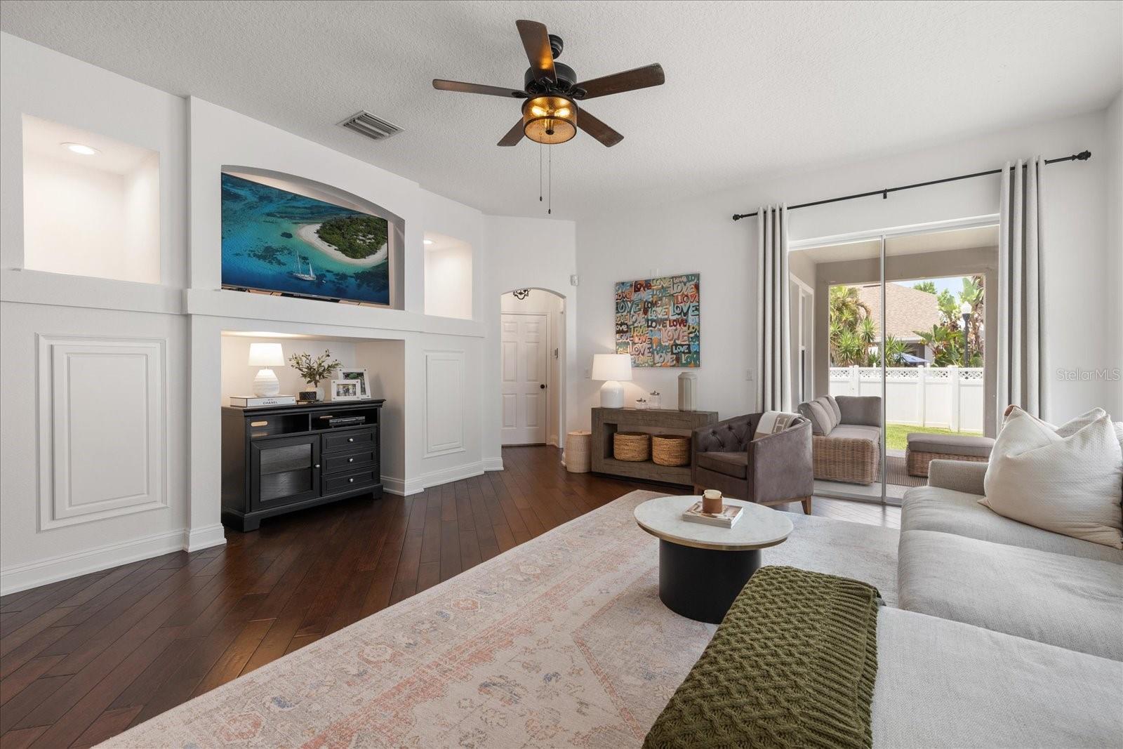 WESTCHASE SEC 323 - Residential