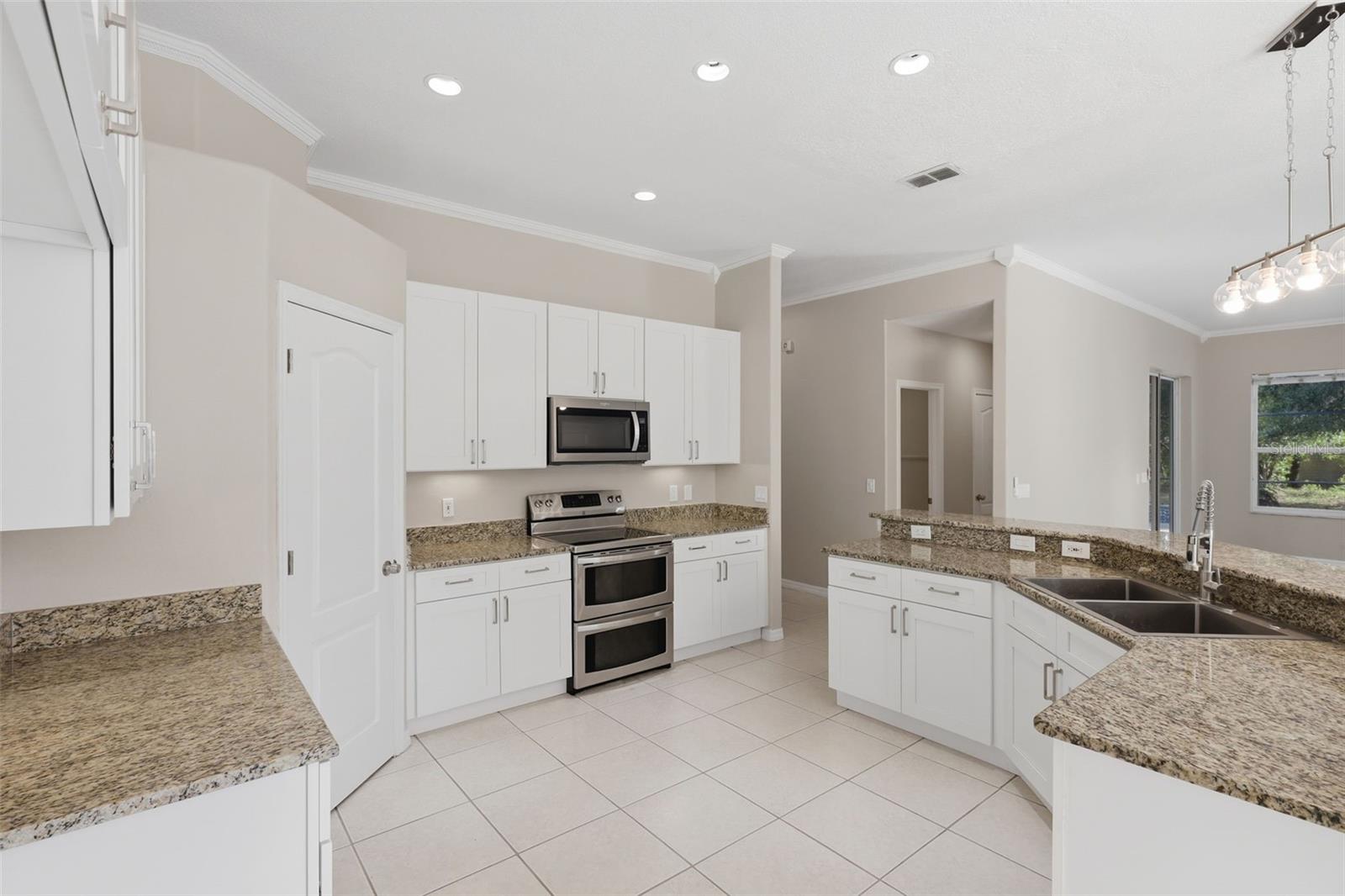 CHERRY RIDGE - Residential