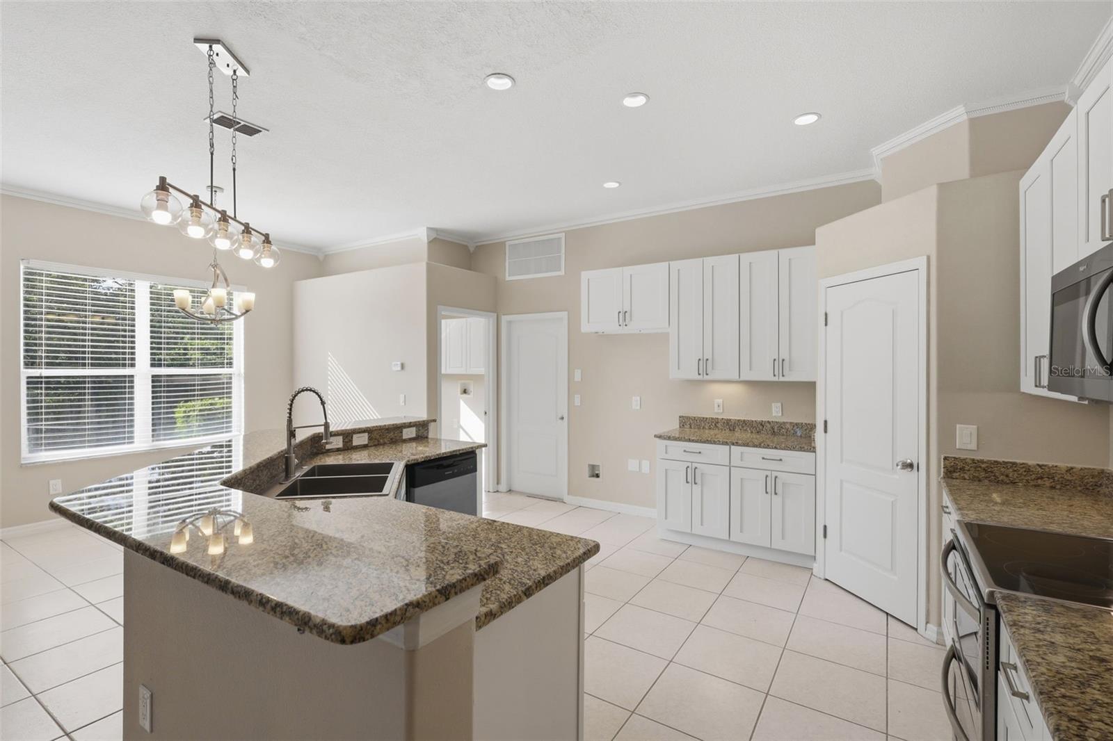 CHERRY RIDGE - Residential