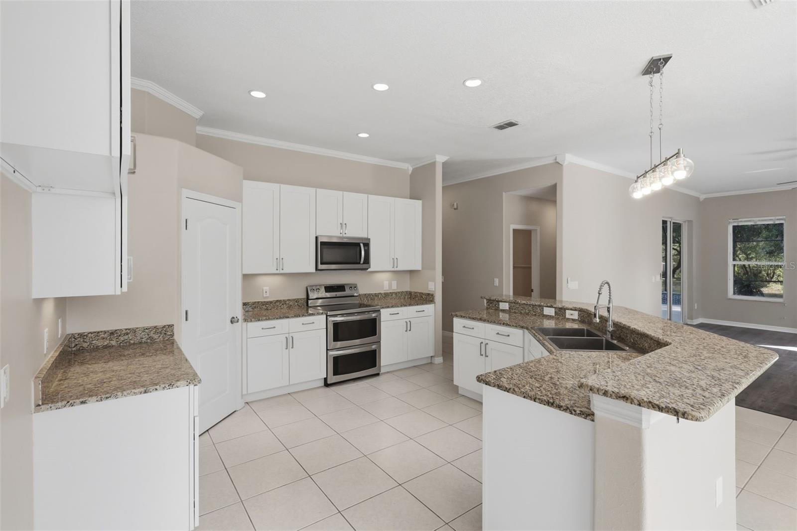 CHERRY RIDGE - Residential