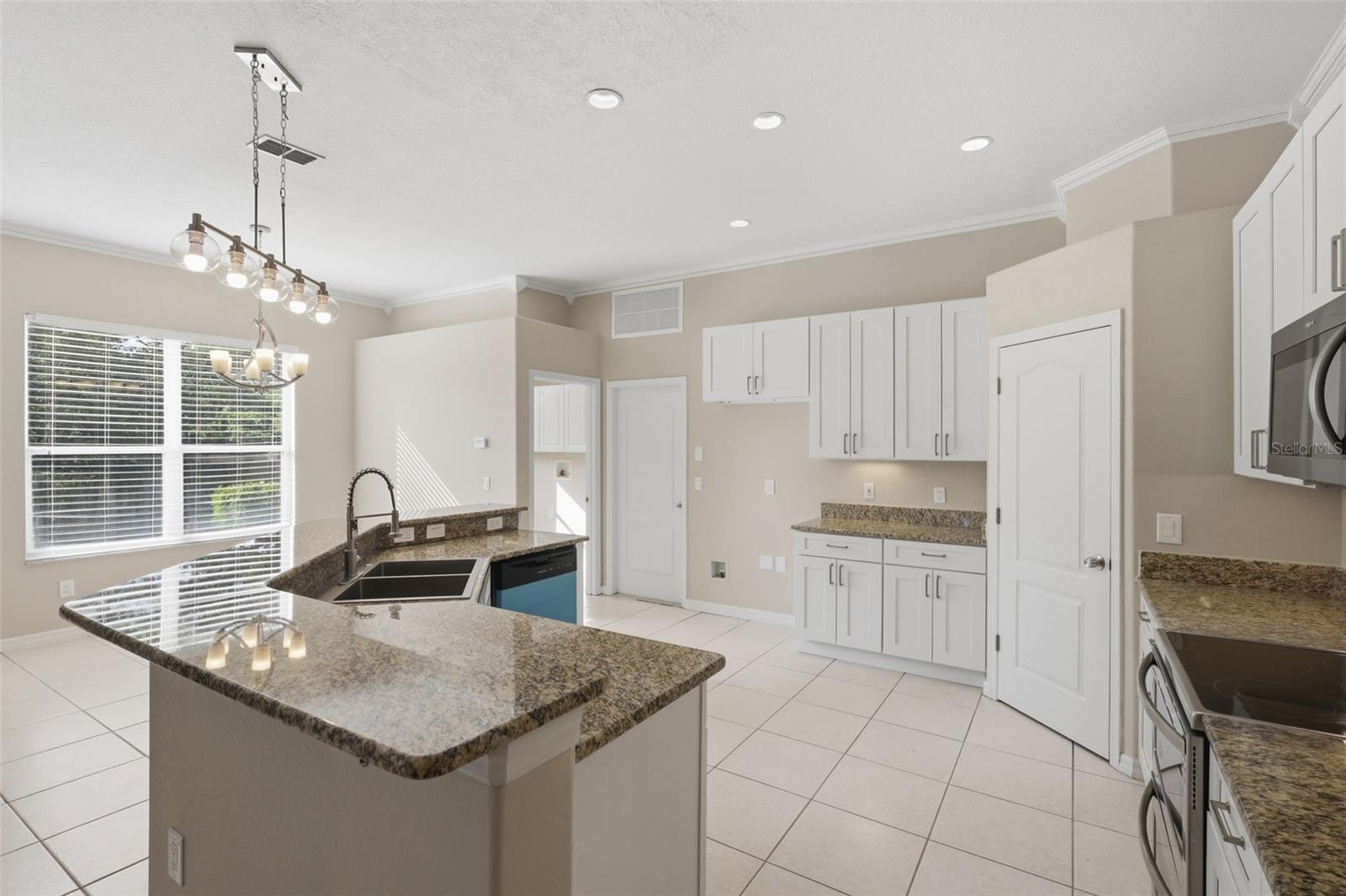 CHERRY RIDGE - Residential