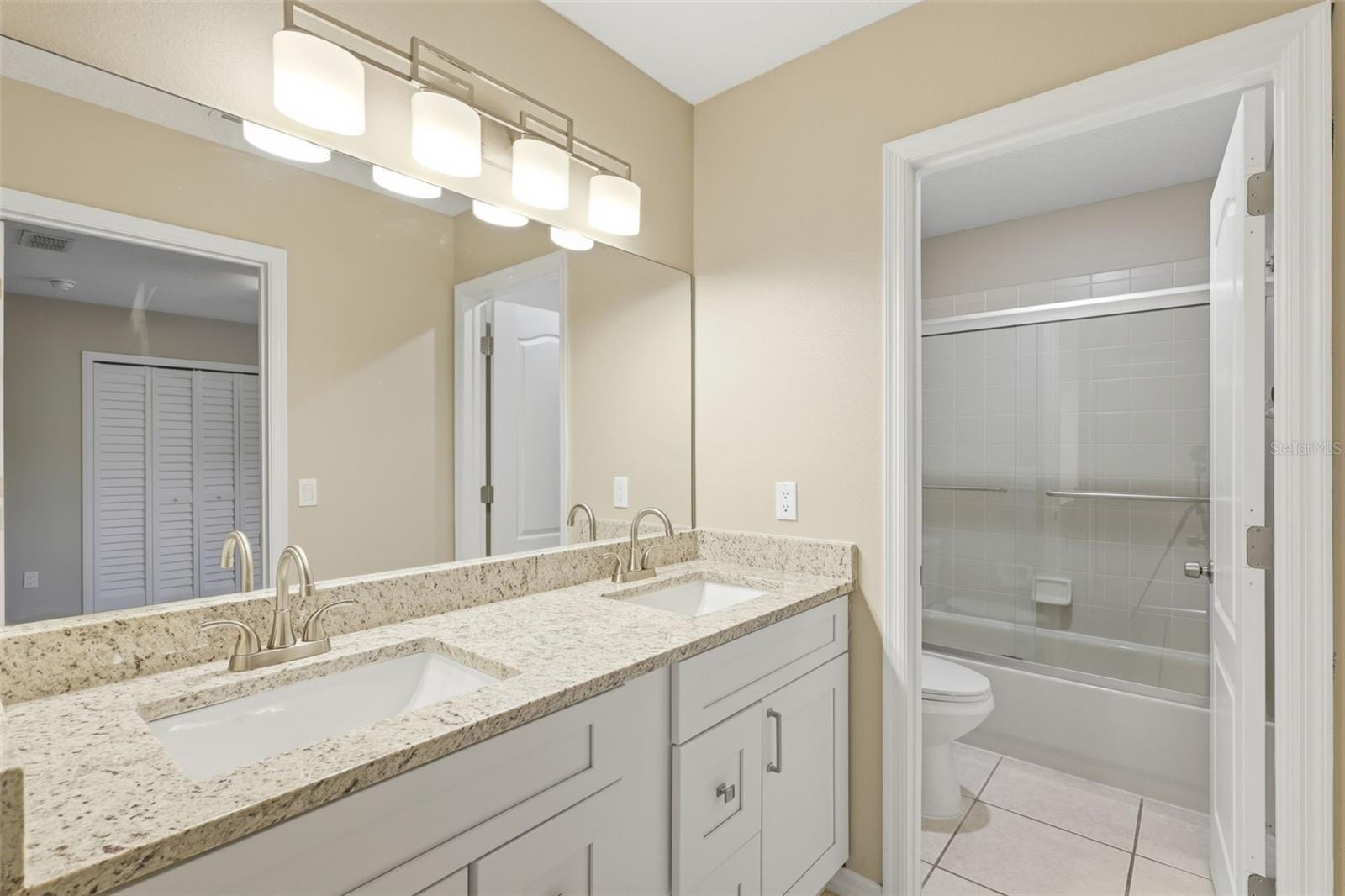 CHERRY RIDGE - Residential