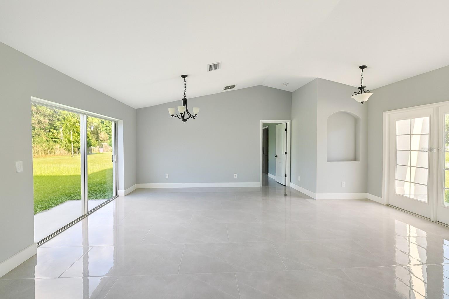 GREENBRIAR - Residential