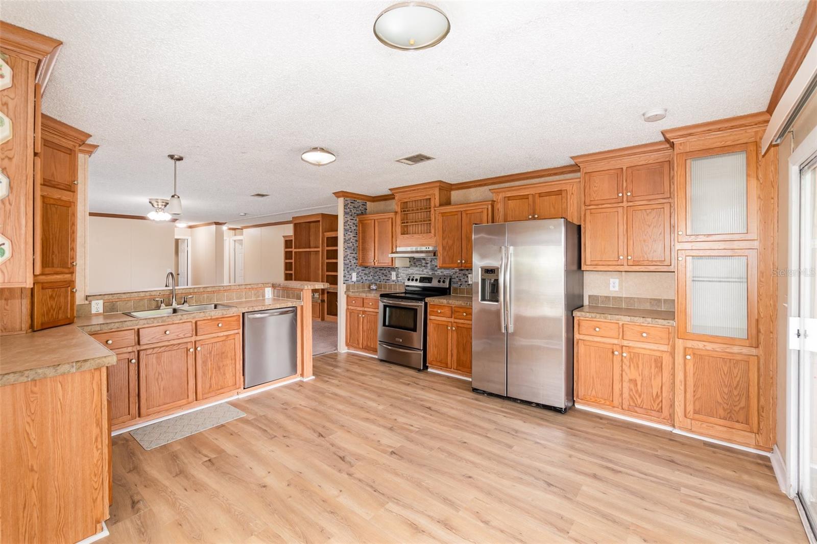 CHRISTMAS PARK 1ST ADD - Residential