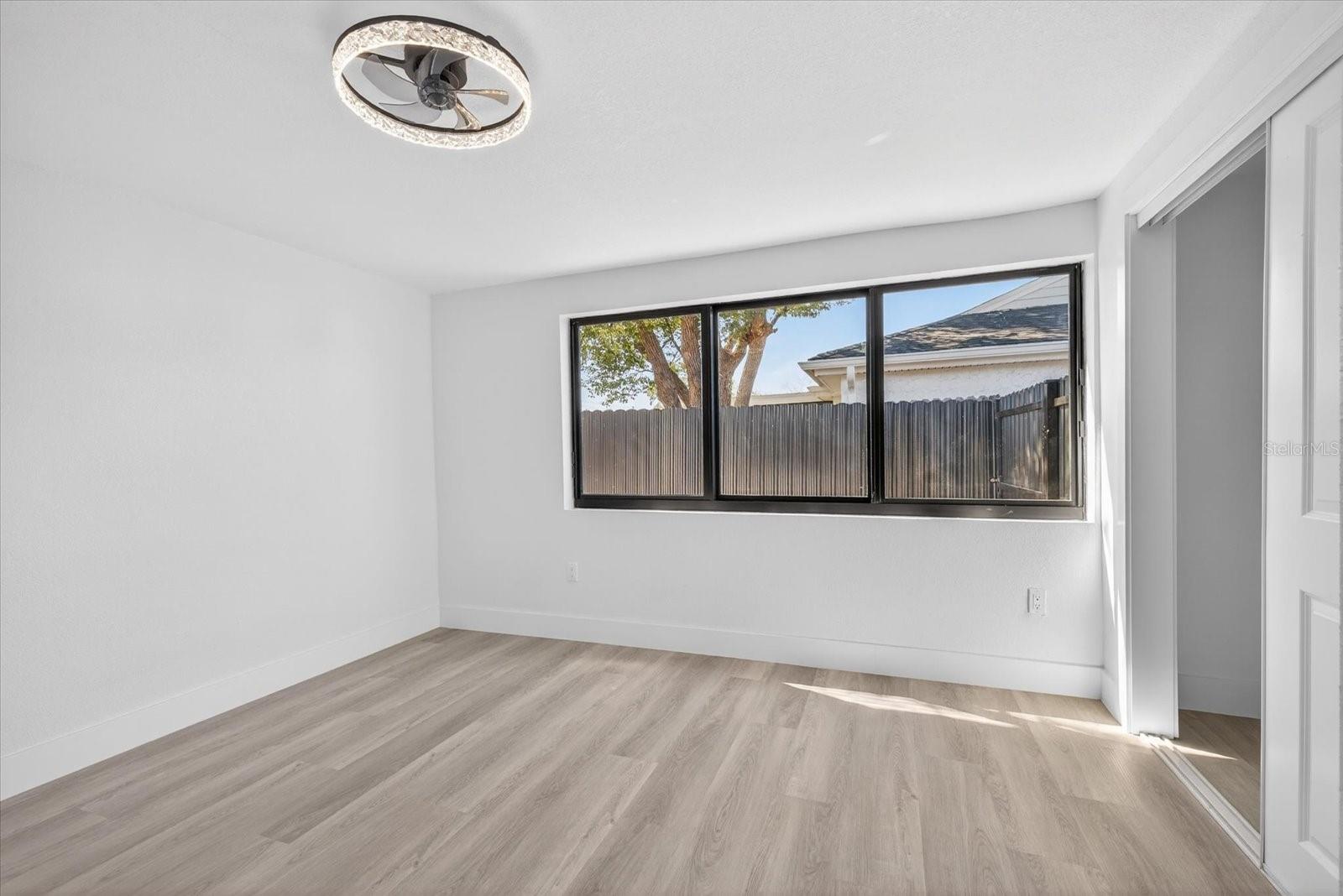 BEACON SQUARE - Residential