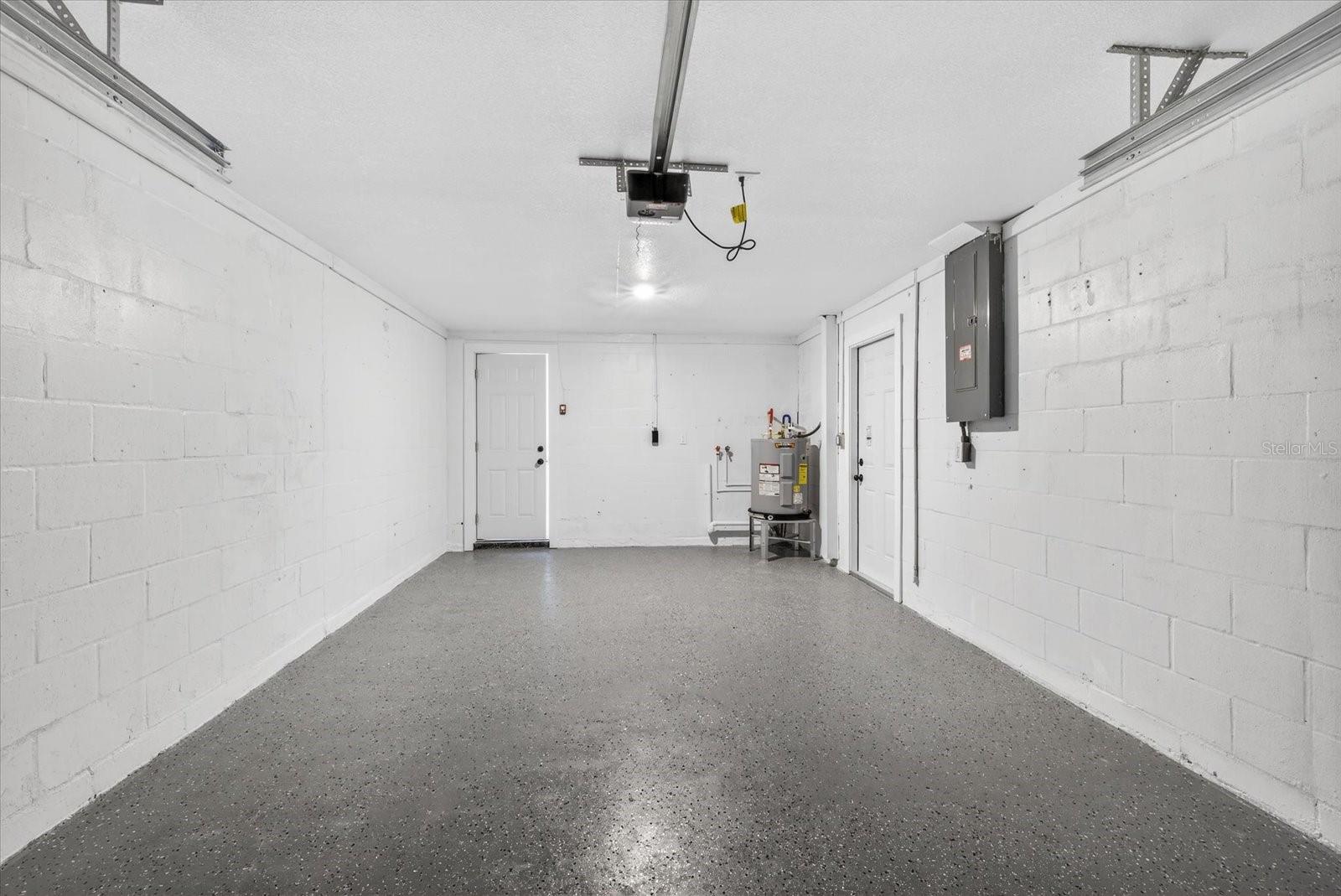 BEACON SQUARE - Residential