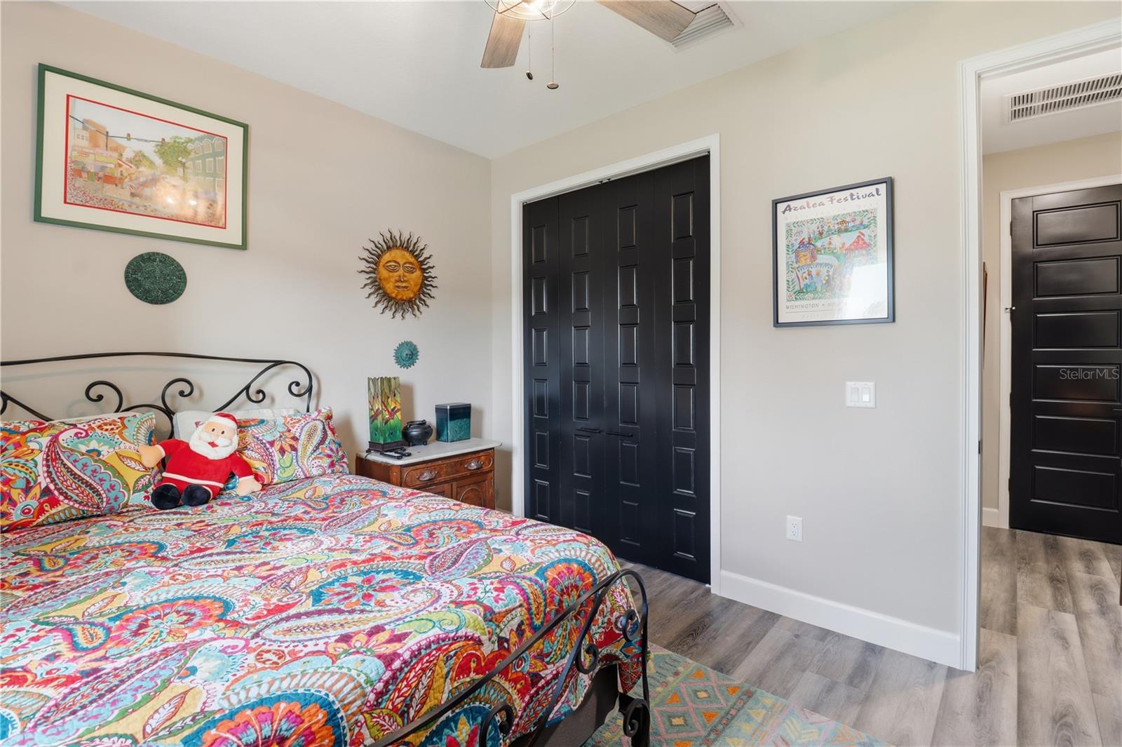 THE MOORINGS AT POINT OF WOODS - Residential